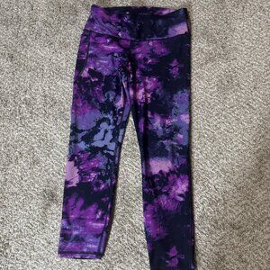 Under Armour Compression Activewear Leggings Women's LG Large Pants Purple Tie